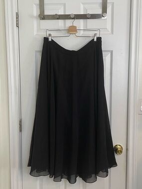 Vintage Elegant Flowing Black A-Line Midi/Maxi Evening Skirt Size 12